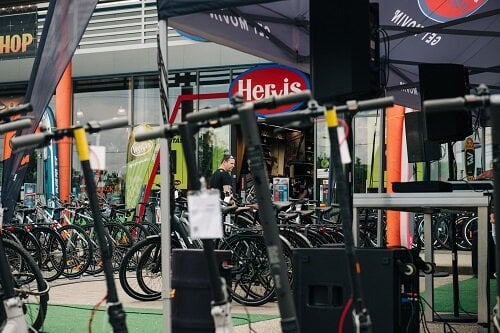  E-BIKE ROADSHOW PREMIER